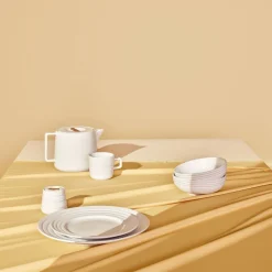 NJRD Lines Tallerken O21 Cm Hvit Hot